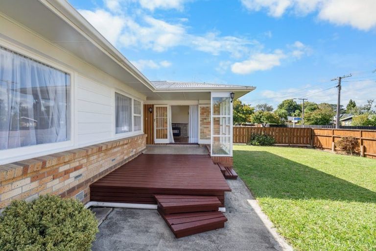 Photo of property in 19 Rutherford Street, Chedworth, Hamilton, 3210