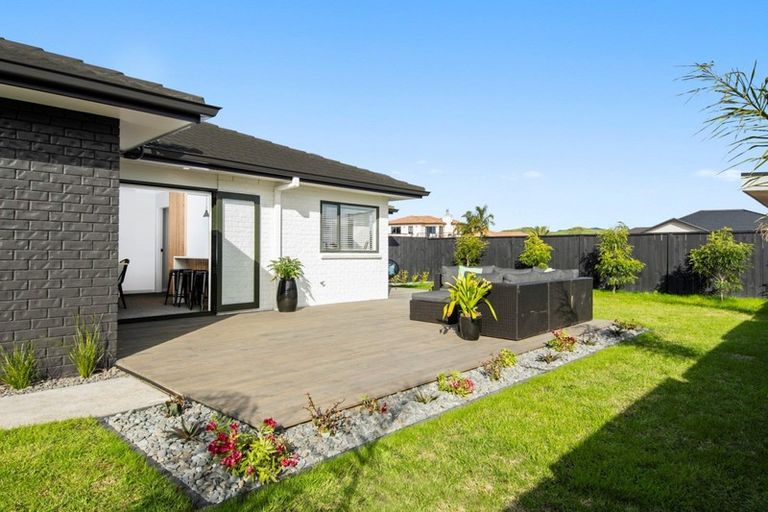 Photo of property in 53 Arabian Drive, Papamoa Beach, Papamoa, 3118