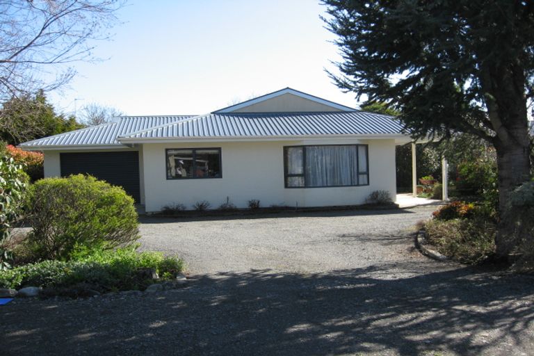 Photo of property in 62 Reading Street, Greytown, 5712