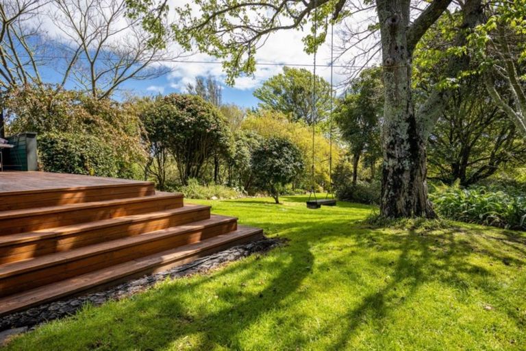 Photo of property in 70 Glen Road, The Glen, Dunedin, 9011