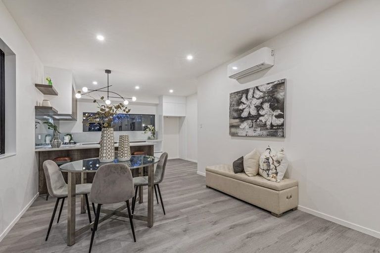 Photo of property in 10 Waka Street, Albany Heights, Auckland, 0632