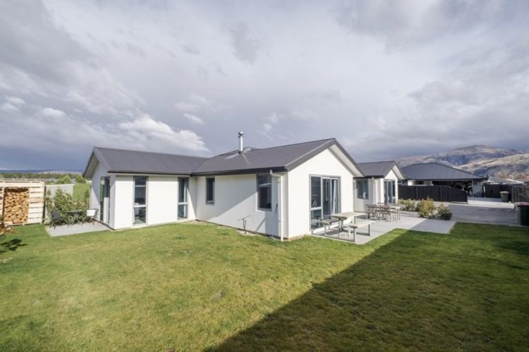 Photo of property in 31 Olds Crescent, Cromwell, 9310