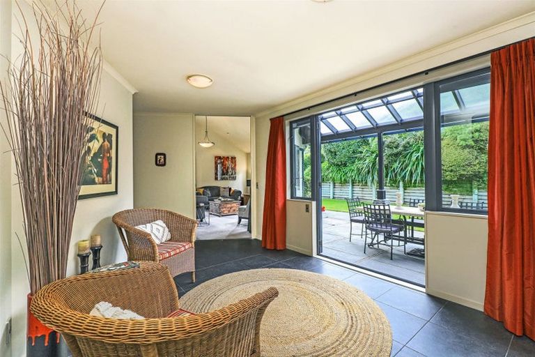 Photo of property in 5 Laing Cove, Havelock North, 4130