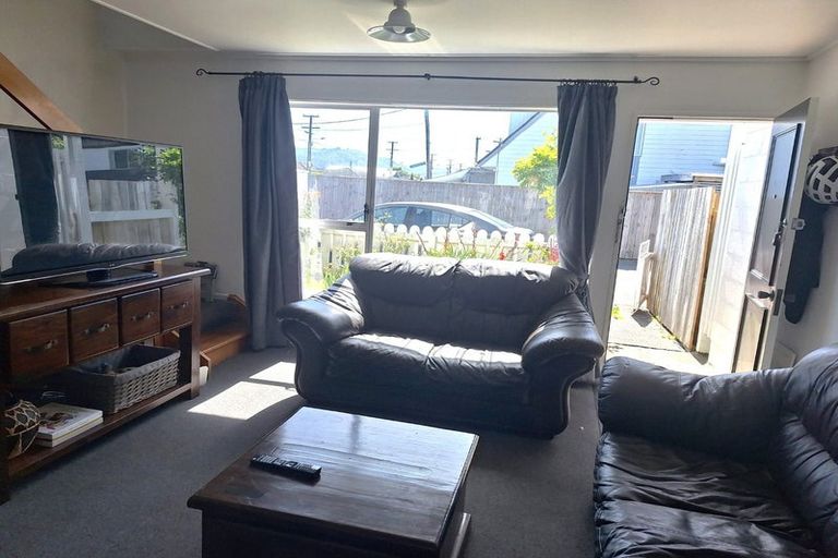 Photo of property in 7/65 Ararino Street, Trentham, Upper Hutt, 5018