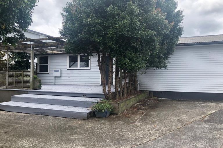 Photo of property in 75 Dominion Road, Papakura, 2110