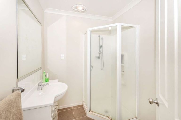 Photo of property in 1 Trillick Place, Tuakau, 2121