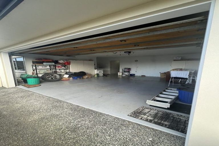 Photo of property in 5 Lakeridge Close, Rangatira Park, Taupo, 3330