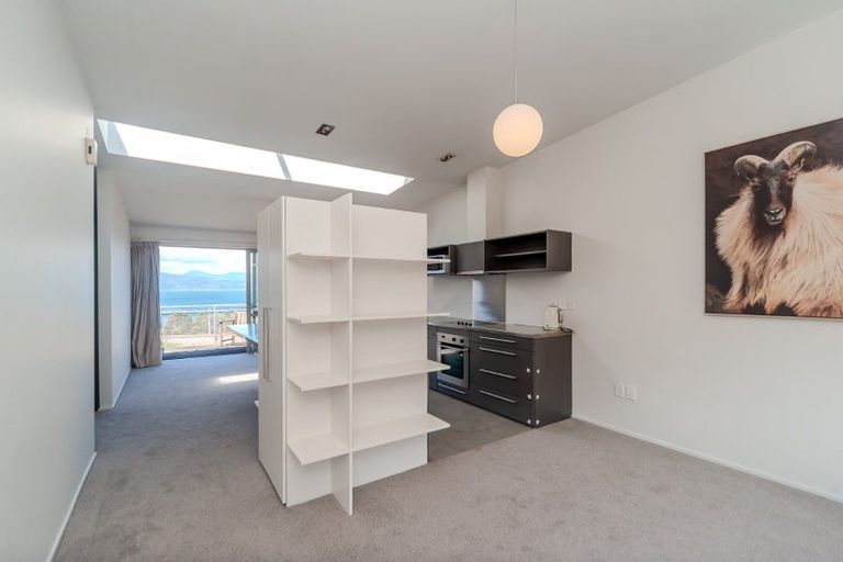 Photo of property in 24/2 Onslow Road, Khandallah, Wellington, 6035