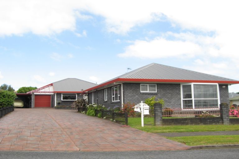 Photo of property in 25b Cooper Street, Pukekohe, 2120