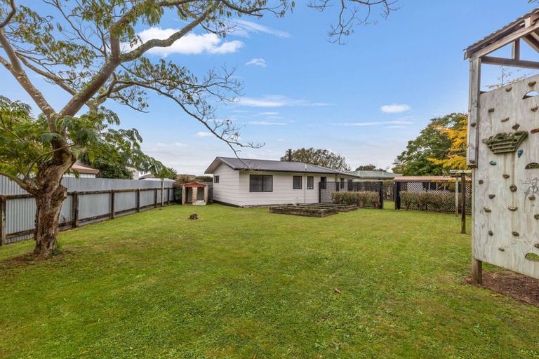 Photo of property in 6 Kirkcaldie Grove, Levin, 5510