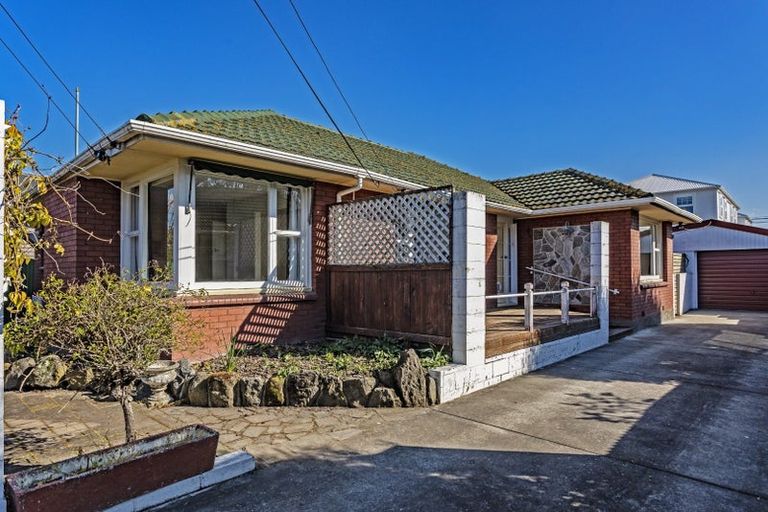 Photo of property in 18 Bond Street, Waltham, Christchurch, 8023