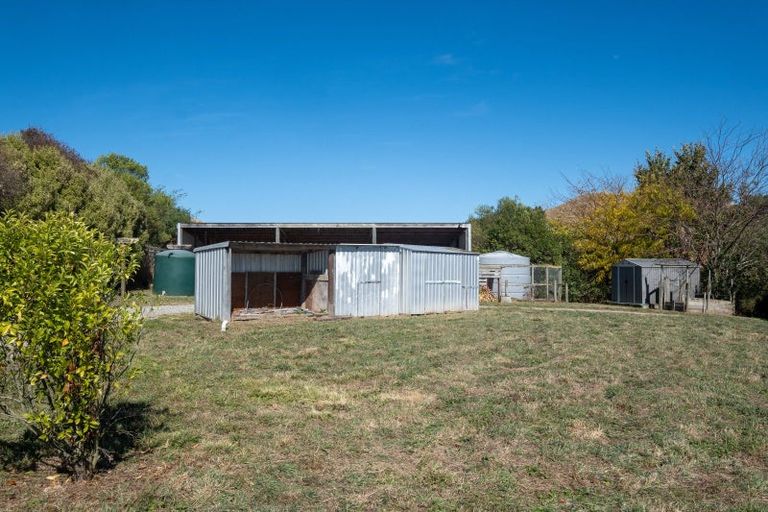 Photo of property in 727 Valley Road, Raukawa, Hastings, 4174