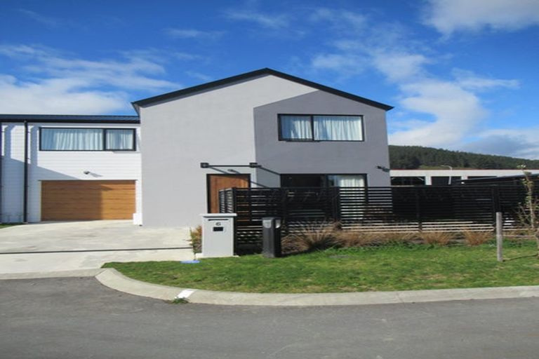 Photo of property in 6 Desert Gold Lane, Wallaceville, Upper Hutt, 5018
