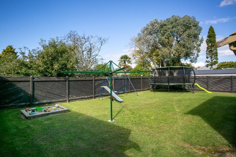 Photo of property in 69 Vogel Street, Cambridge, 3434