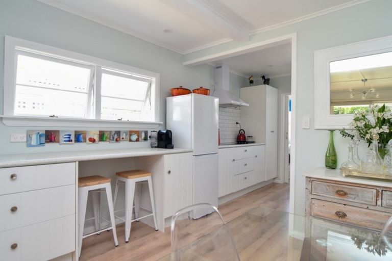 Photo of property in 35 Clifton Avenue, Carterton, 5713