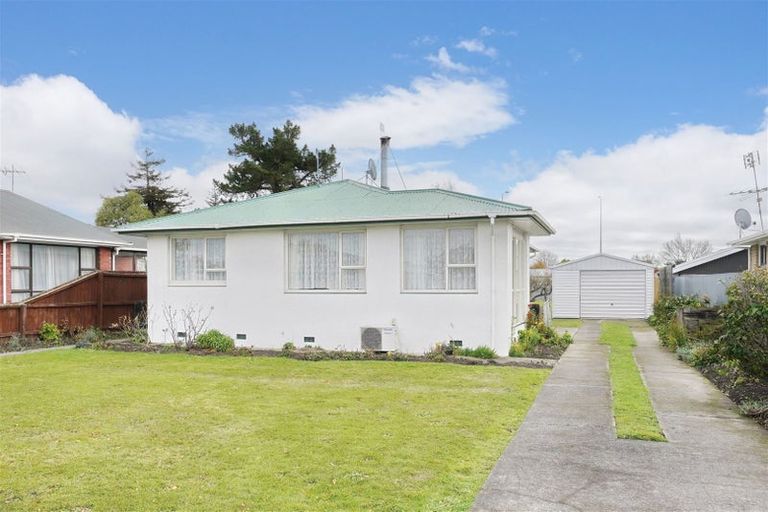 Photo of property in 12 Whitefield Street, Kaiapoi, 7630