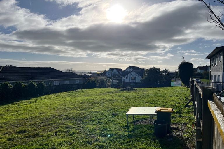 Photo of property in 45 Pah Road, Cockle Bay, Auckland, 2014