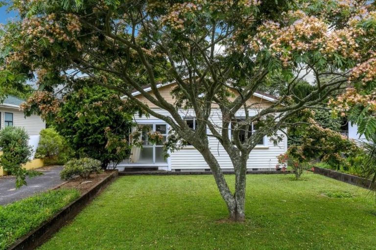 Photo of property in 125 Govett Avenue, Frankleigh Park, New Plymouth, 4310