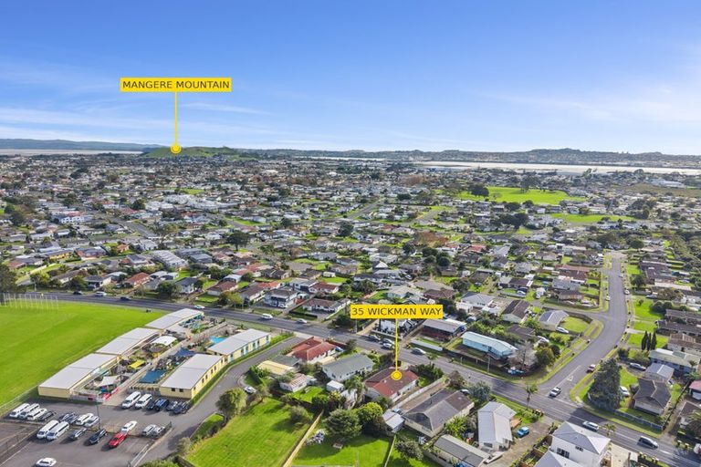 Photo of property in 35 Wickman Way, Mangere East, Auckland, 2024