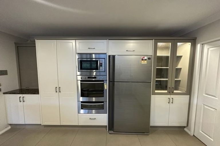 Photo of property in 14 Annalong Road, Dannemora, Auckland, 2016