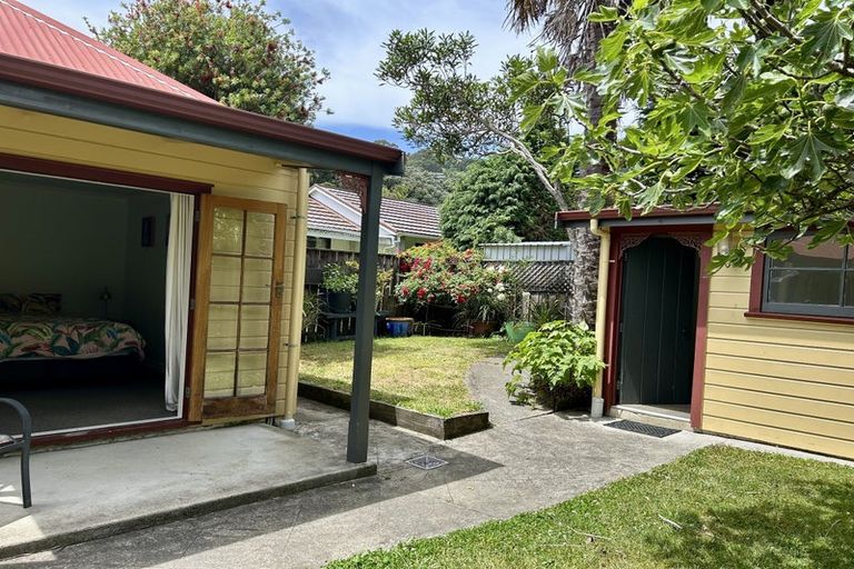 Photo of property in 104 Nile Street, Nelson, 7010