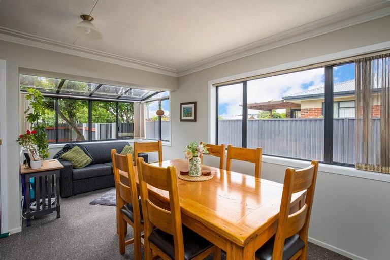 Photo of property in 27 Clutha Street, Alexandra, 9320