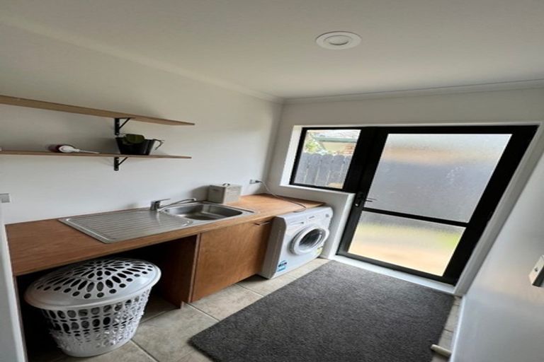 Photo of property in 24 Greig Place, Pukekohe, 2120