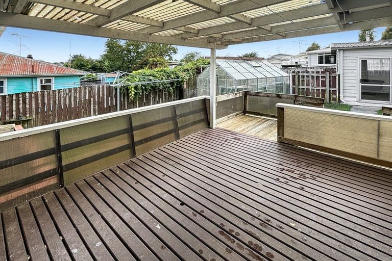 Photo of property in 228 Balmoral Drive, Tokoroa, 3420