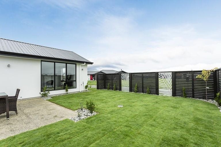 Photo of property in 12 Mellay Mews, Mosgiel, 9024