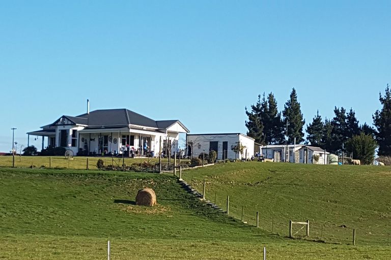 Photo of property in 14 Studholme Settlement Road, Waimate, 7979