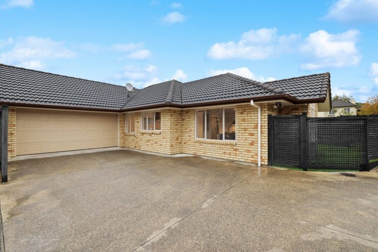 Photo of property in 58 Lough Bourne Drive, Pukekohe, 2120