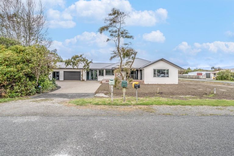 Photo of property in 89 Taiepa Road, Otatara, Invercargill, 9879