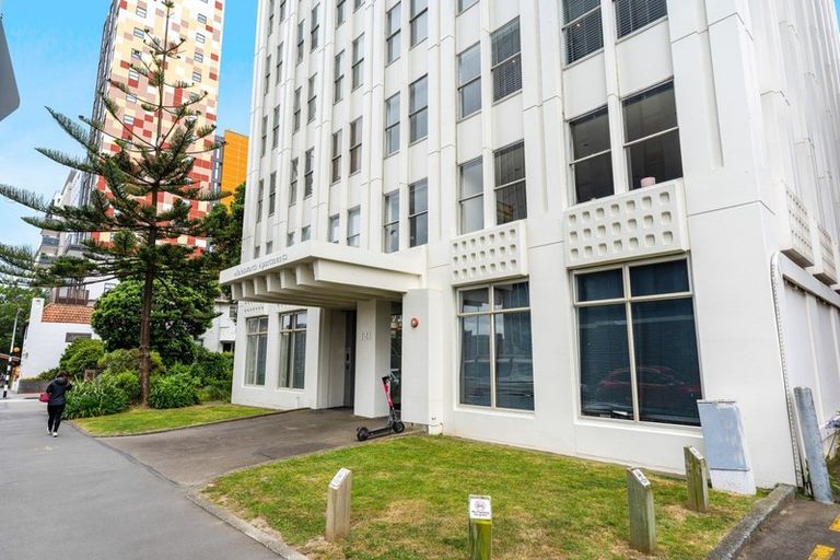 Photo of property in 2c/123 Molesworth Street, Thorndon, Wellington, 6011