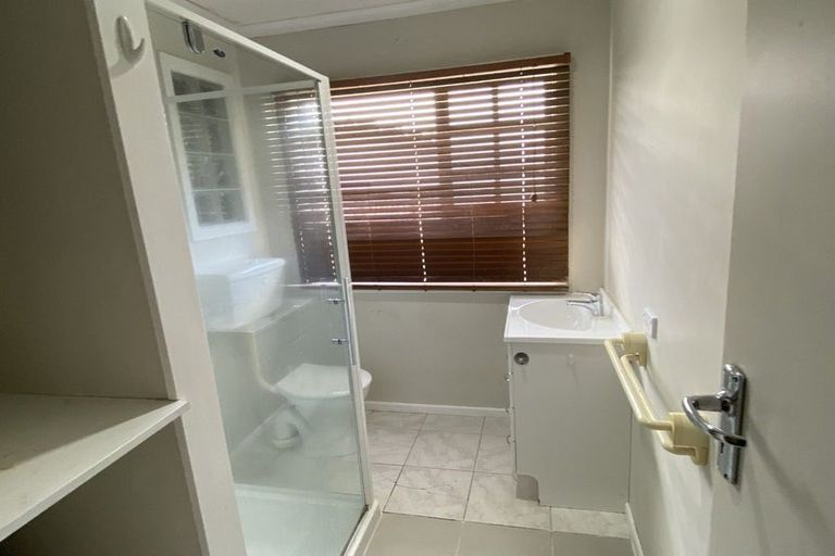 Photo of property in 5a Lorna Street, Lynmouth, New Plymouth, 4310