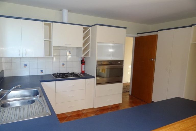 Photo of property in 18 Longmuir Street, Ilam, Christchurch, 8041