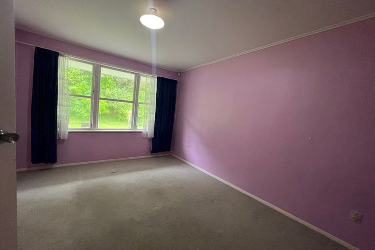 Photo of property in 23 Magnolia Grove, Maungaraki, Lower Hutt, 5010