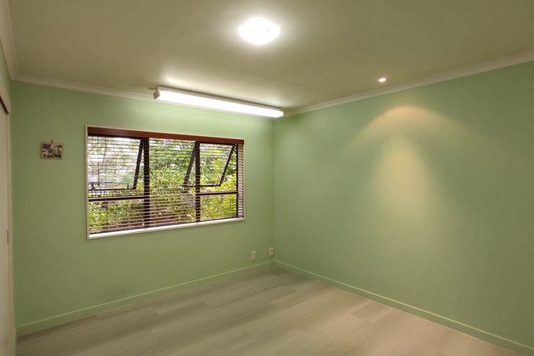 Photo of property in 287 Royal Road, Massey, Auckland, 0614