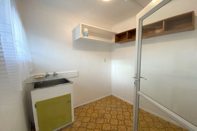 Photo of property in 25 Barnhill Crescent, Pahurehure, Papakura, 2113