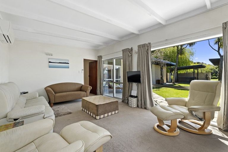 Photo of property in 45 Bernard Road, Albert Town, Wanaka, 9305