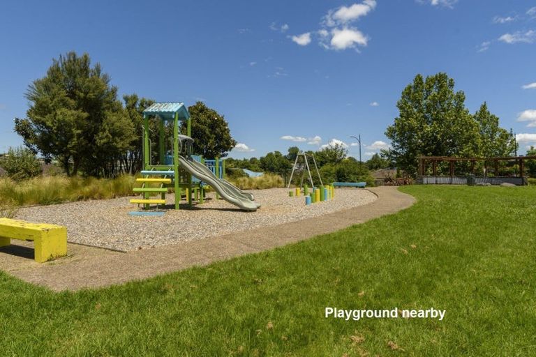 Photo of property in 54 Fairfax Crescent, Pyes Pa, Tauranga, 3112