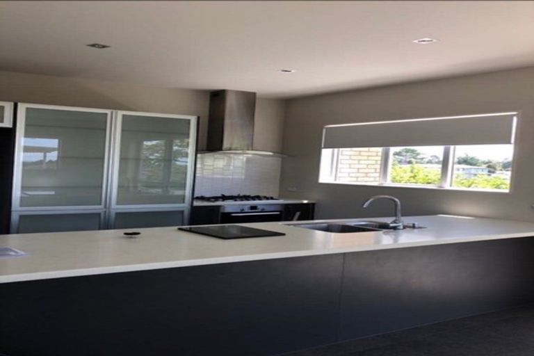 Photo of property in The Rise, 20 Hatfield Place, Albany Heights, Auckland, 0632
