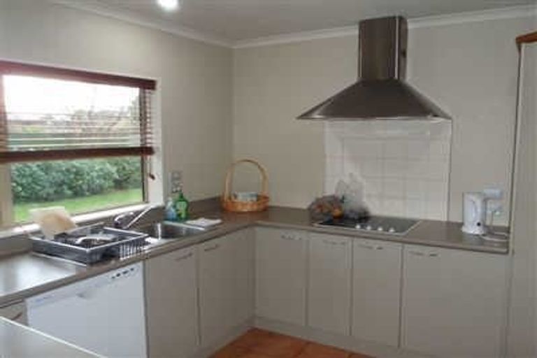 Photo of property in 30 Sanctuary Gardens, Shirley, Christchurch, 8052
