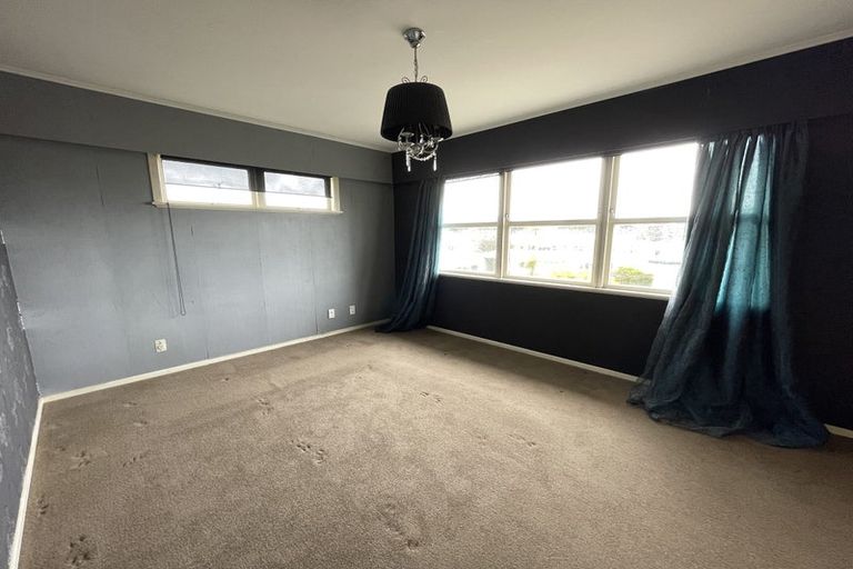 Photo of property in 5 Croydon Road, New Lynn, Auckland, 0600