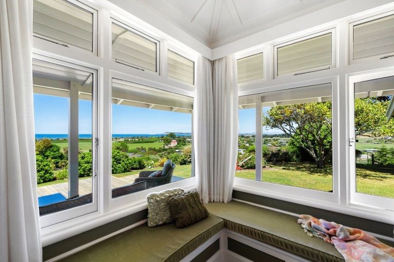 Photo of property in 15 Terrace Road, Bay View, Napier, 4104