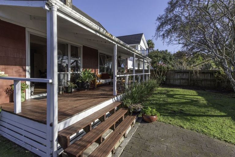 Photo of property in 17 Maranui Street, Welbourn, New Plymouth, 4310