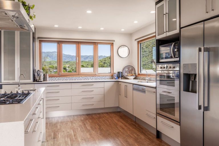 Photo of property in 251b Waikawa Road, Waikawa, Picton, 7220