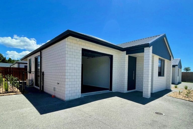 Photo of property in 5 Magnolia Lane, Katikati, 3178