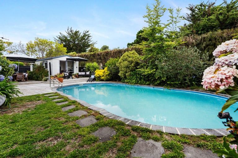 Photo of property in 20 Kingsgate Avenue, Havelock North, 4130