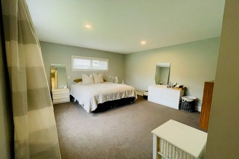 Photo of property in 82 Westholme Street, Strowan, Christchurch, 8052