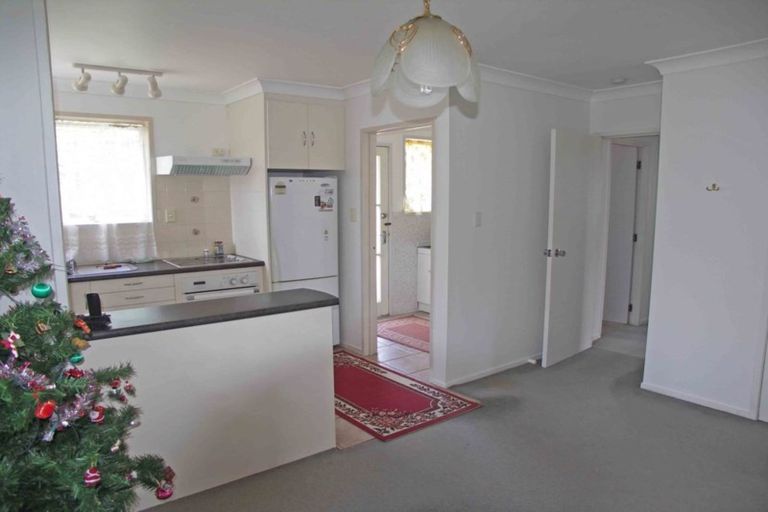 Photo of property in 23 Balloch Street, Randwick Park, Auckland, 2105